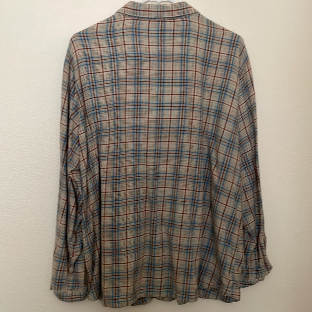 Woolrich Flannel Shirt - Picture 2 of 4